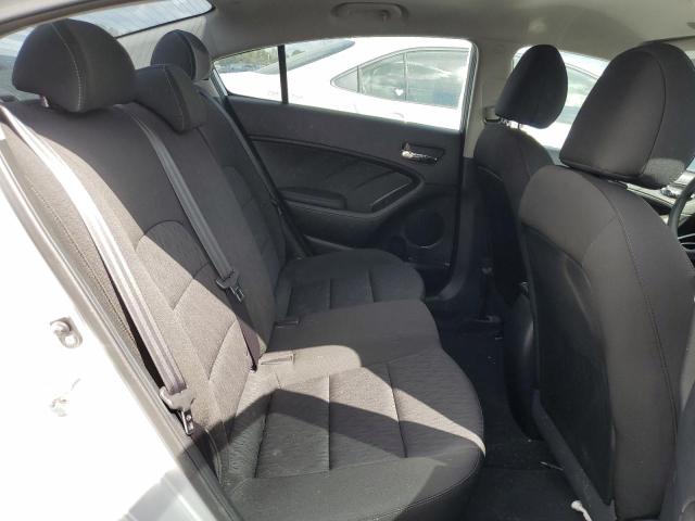 Photo 10 from auction – 2016 KIA FORTE LX with VIN KNAFK4A60G5601059