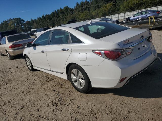 Photo 2 from auction – 2014 HYUNDAI SONATA HYB with VIN KMHEC4A47EA108280