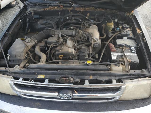 Photo 11 from auction – 2000 TOYOTA TACOMA with VIN 4TANL42N1YZ650231