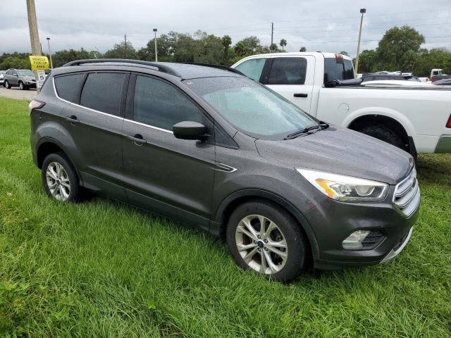 Photo 4 from auction – 2017 FORD ESCAPE SE with VIN 1FMCU0GD4HUE65228