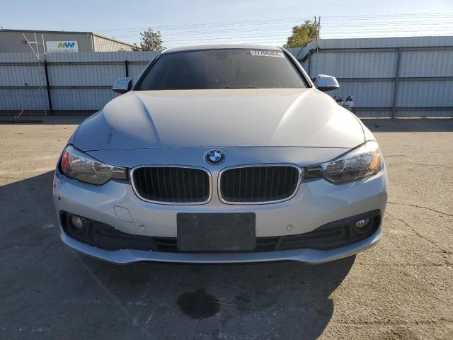 Photo 5 from auction – 2017 BMW 320 I with VIN WBA8A9C31HK864756