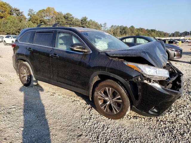 Photo 4 from auction – 2019 TOYOTA HIGHLANDER with VIN 5TDBZRFH0KS747663