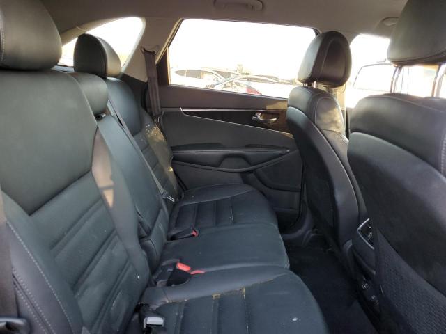 Photo 11 from auction – 2016 KIA SORENTO EX with VIN 5XYPH4A13GG029809