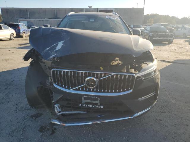 Photo 5 from auction – 2023 VOLVO XC60 PLUS with VIN YV4L12RN8P1278425