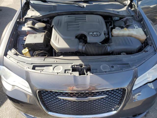 Photo 11 from auction – 2016 CHRYSLER 300C with VIN 2C3CCAEG6GH342434
