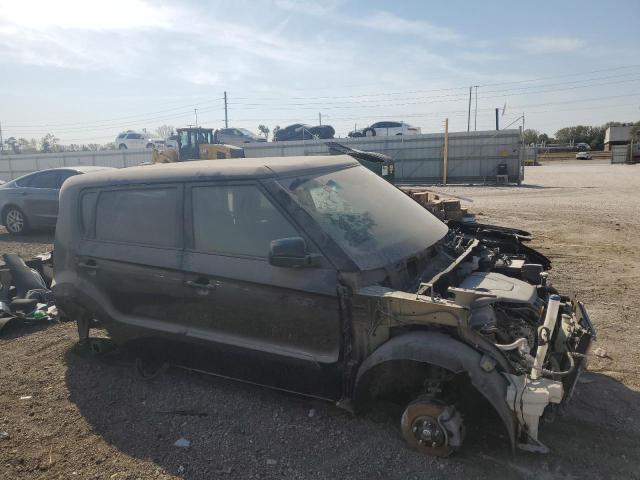 Photo 4 from auction – 2013 KIA SOUL with VIN KNDJT2A56D7552830