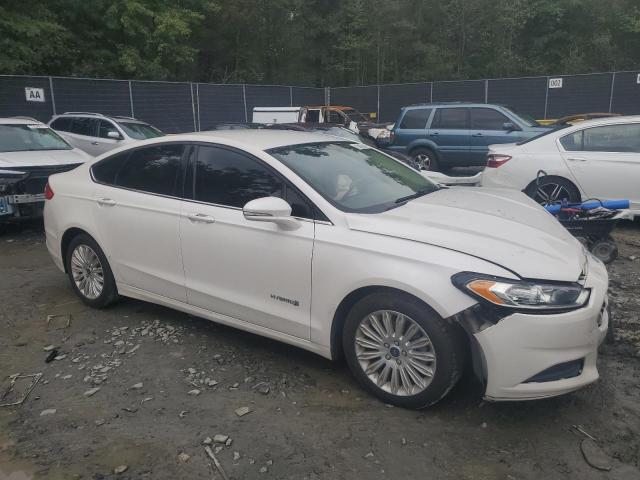 Foto 4 de la subasta – 2015 FORD FUSION con VIN 3FA6P0LU5FR178490