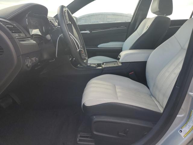 Photo 7 from auction – 2019 CHRYSLER 300 S with VIN 2C3CCABG6KH556787