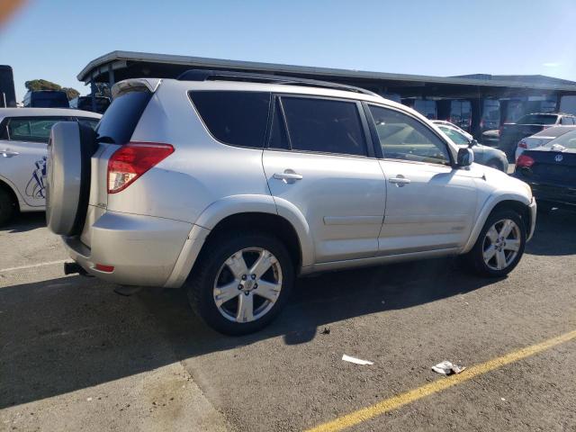 Photo 3 from auction – 2007 TOYOTA RAV4 with VIN JTMBK32V575033912