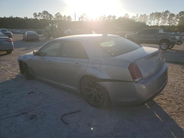 Photo 2 from auction – 2018 CHRYSLER 300 S with VIN 2C3CCABG4JH222921