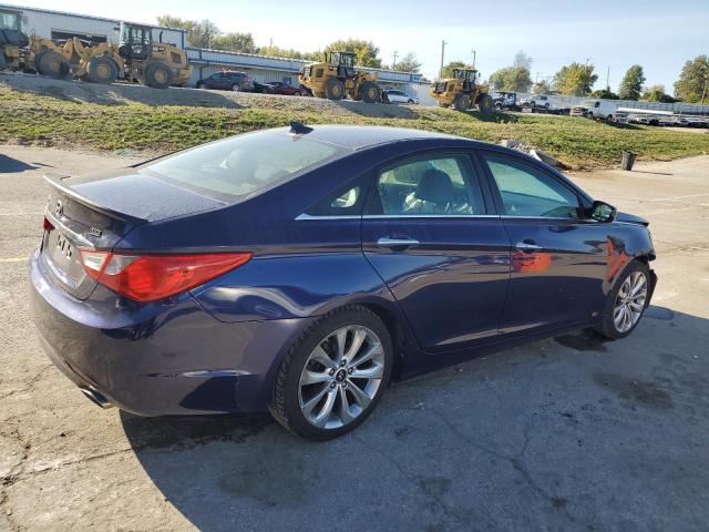 Photo 3 from auction – 2013 HYUNDAI SONATA SE with VIN 5NPEC4AC1DH611404