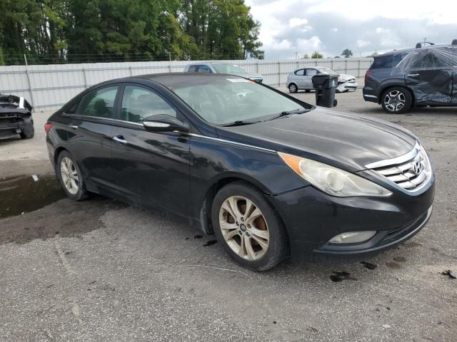 Photo 4 from auction – 2013 HYUNDAI SONATA SE with VIN 5NPEC4AC0DH621082