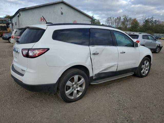 Photo 3 from auction – 2017 CHEVROLET TRAVERSE L with VIN 1GNKRGKD3HJ313662