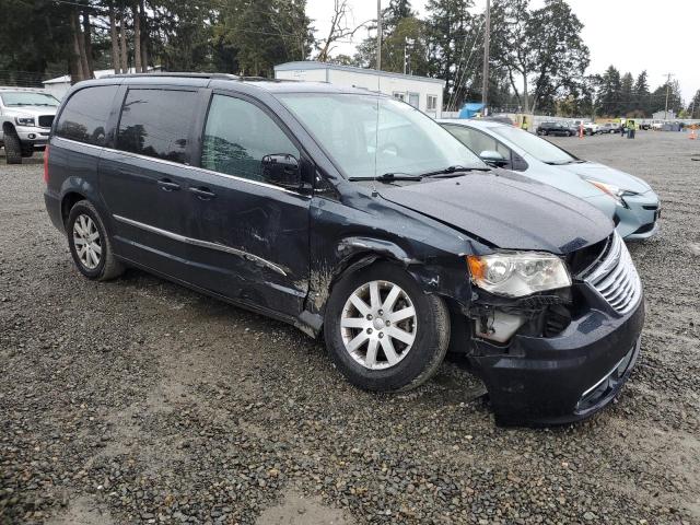 Photo 4 from auction – 2014 CHRYSLER TOWN & COU with VIN 2C4RC1BG9ER326293