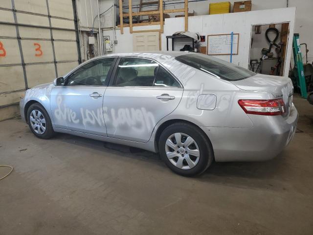 Foto 2 de la subasta – 2011 TOYOTA CAMRY BASE con VIN 4T4BF3EK3BR119662