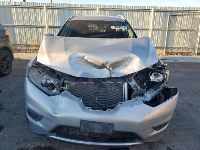 Photo 5 from auction – 2015 NISSAN ROGUE S with VIN KNMAT2MV2FP500299