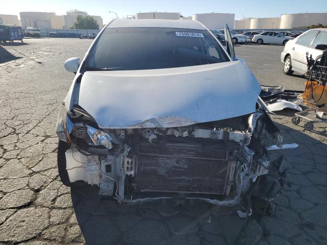 Photo 5 from auction – 2015 TOYOTA PRIUS with VIN JTDKN3DU5F1929421