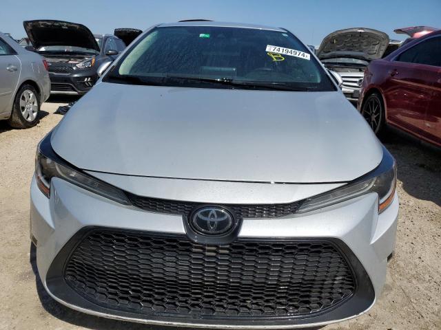 Zdjęcie 5 z aukcji – 2021 TOYOTA COROLLA LE z VIN 5YFEPMAE9MP186054