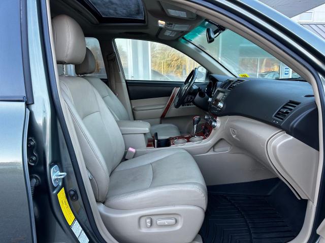 Photo 5 from auction – 2009 TOYOTA HIGHLANDER with VIN JTEES42A792123966