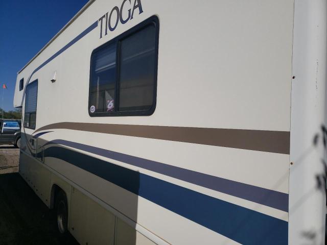 Photo 3 from auction – 2000 FORD E450 with VIN 1FDXE45SXYHB00911