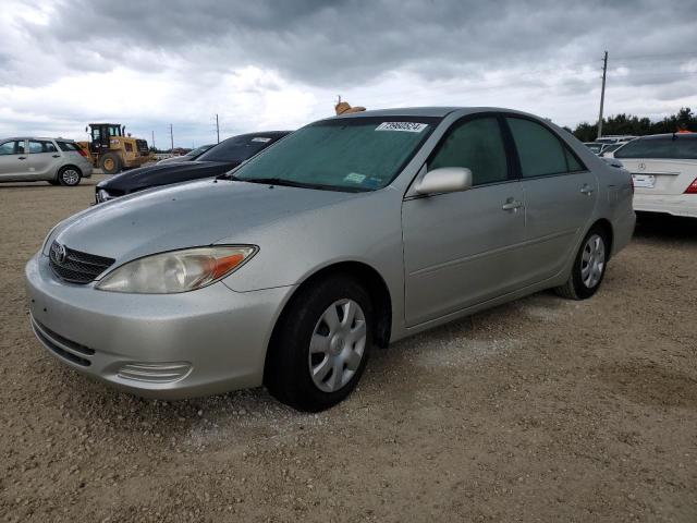 TOYOTA CAMRY LE 2002 with VIN 4T1BE32K22U025998 - Photo from auction