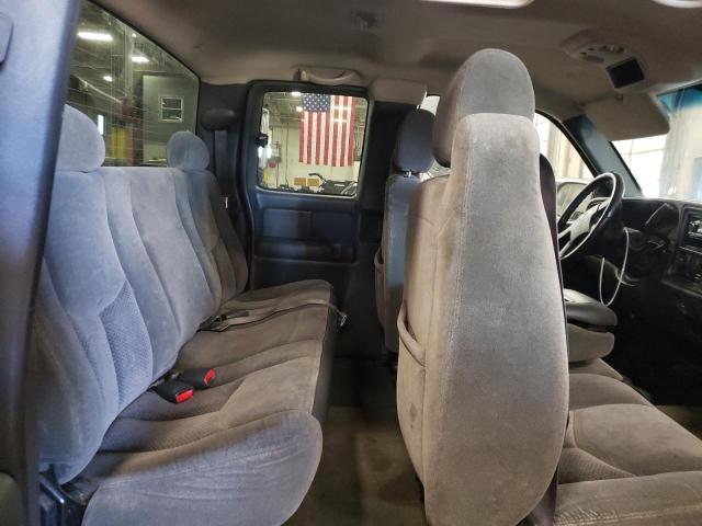Photo 10 from auction – 2003 CHEVROLET SILVERADO with VIN 2GCEK19T231205914