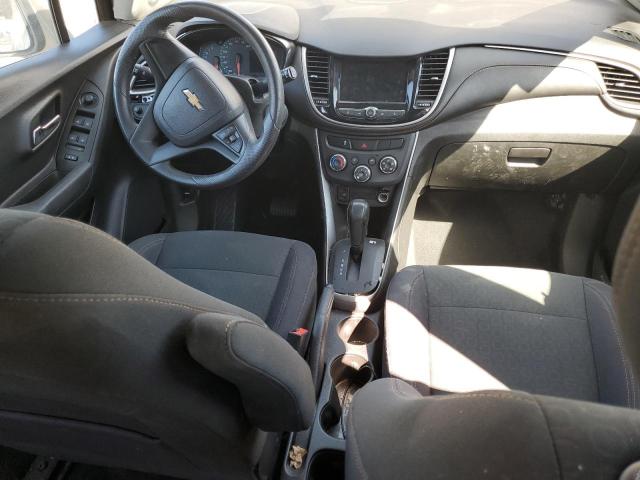 Photo 8 from auction – 2018 CHEVROLET TRAX LS with VIN 3GNCJKSB8JL166072