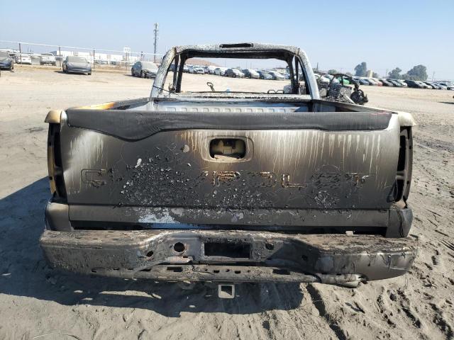 Photo 6 from auction – 2003 CHEVROLET 1500 with VIN 1GCEC14X03Z168733