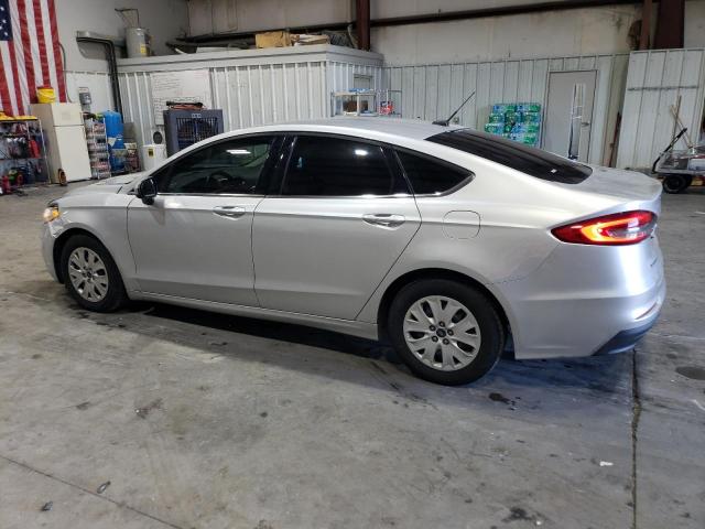 Photo 2 from auction – 2019 FORD FUSION S with VIN 3FA6P0G77KR163908
