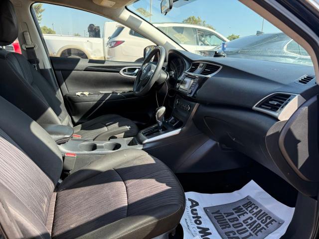 Photo 5 from auction – 2017 NISSAN SENTRA S with VIN 3N1AB7AP3HL704617