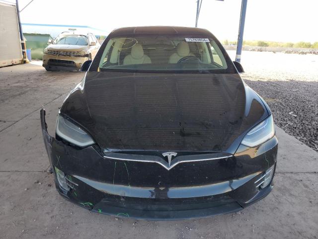 Photo 5 from auction – 2017 TESLA MODEL X with VIN 5YJXCDE42HF052851