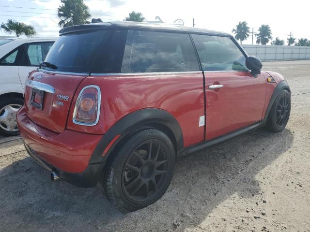 Photo 3 from auction – 2008 MINI COOPER with VIN WMWMF33518TT62208