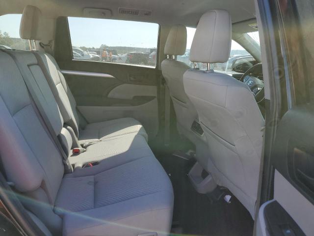 Photo 11 from auction – 2019 TOYOTA HIGHLANDER with VIN 5TDZZRFH5KS369046