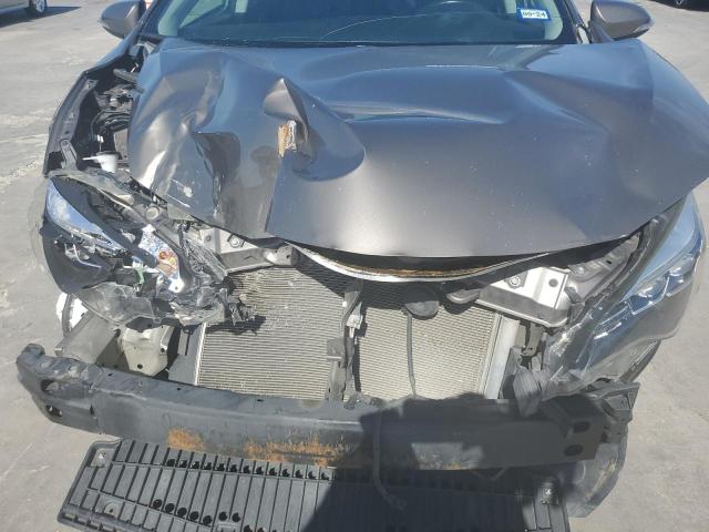 Photo 11 from auction – 2018 TOYOTA COROLLA L with VIN 5YFBURHE4JP766550
