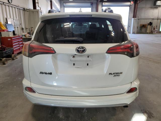 صورة رقم 6 من المزاد - 2017 TOYOTA RAV4 LIMIT مع VIN 2T3DFREV2HW549876