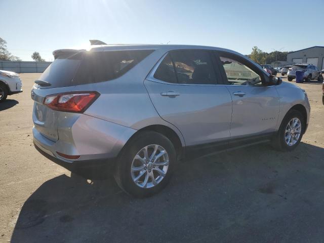 Photo 3 from auction – 2020 CHEVROLET EQUINOX LT with VIN 2GNAXTEV4L6179281