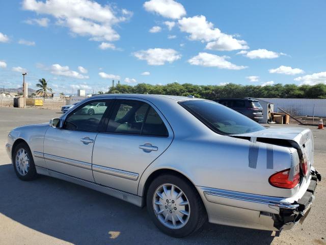 Photo 2 from auction – 2000 MERCEDES-BENZ E 320 with VIN WDBJF65J7YA992262