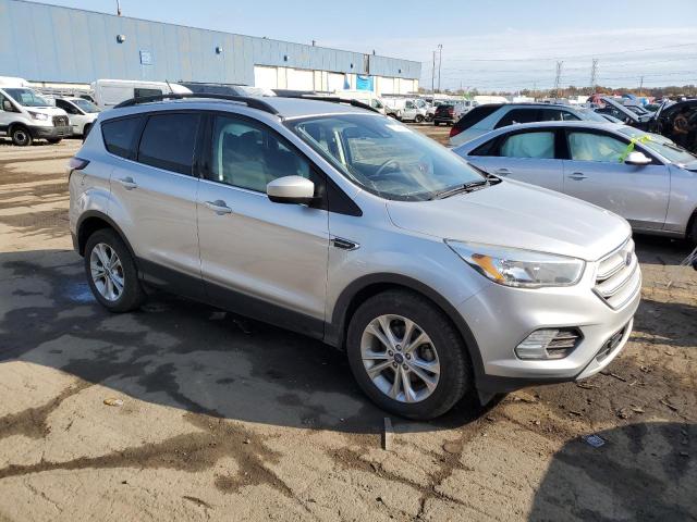Photo 4 from auction – 2018 FORD ESCAPE SE with VIN 1FMCU0GD6JUA20303
