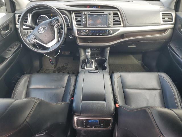 Zdjęcie 8 z aukcji – 2018 TOYOTA HIGHLANDER z VIN 5TDJZRFH6JS562432
