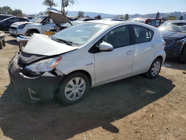 TOYOTA PRIUS C 2012 with VIN JTDKDTB37C1006964 - Photo from auction