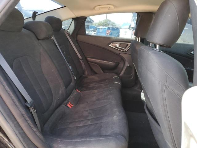 Photo 10 from auction – 2015 CHRYSLER 200 LIMITE with VIN 1C3CCCAB1FN655869