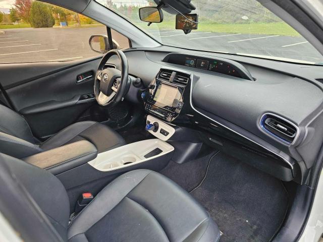 Photo 5 from auction – 2016 TOYOTA PRIUS with VIN JTDKARFU8G3022096