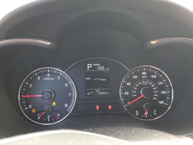 Photo 9 from auction – 2017 KIA FORTE LX with VIN 3KPFK4A71HE139497
