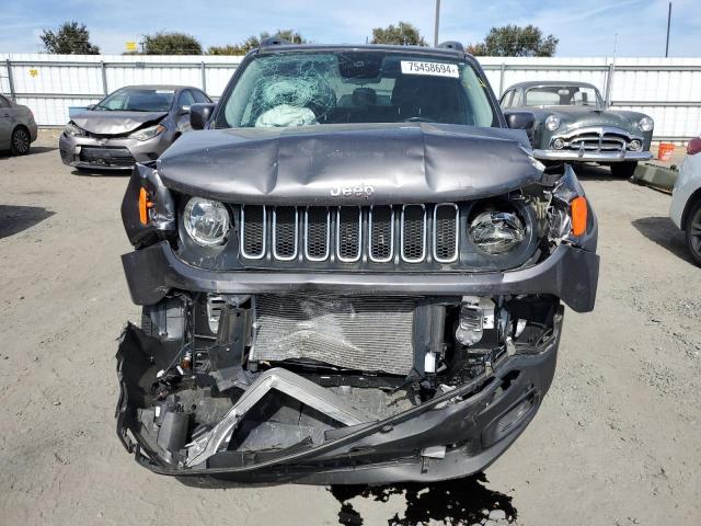 Photo 5 from auction – 2017 JEEP RENEGADE L with VIN ZACCJBBB9HPG11963