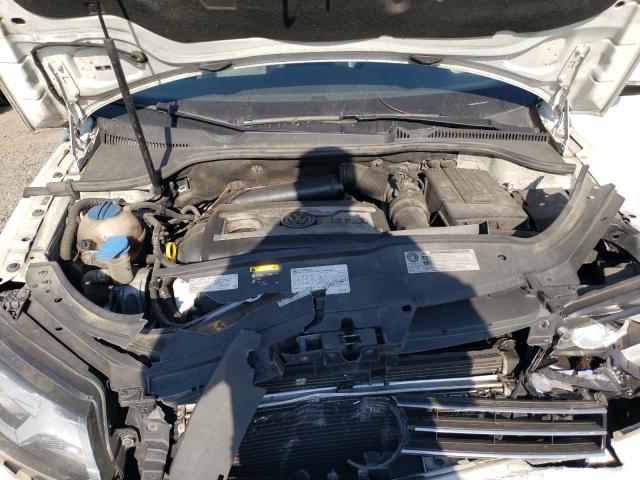 Photo 11 from auction – 2015 VOLKSWAGEN EOS KOMFOR with VIN WVWBW8AH1FV000692