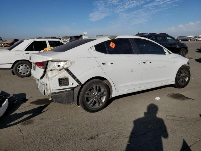Photo 3 from auction – 2017 HYUNDAI ELANTRA SE with VIN 5NPD84LF2HH181523