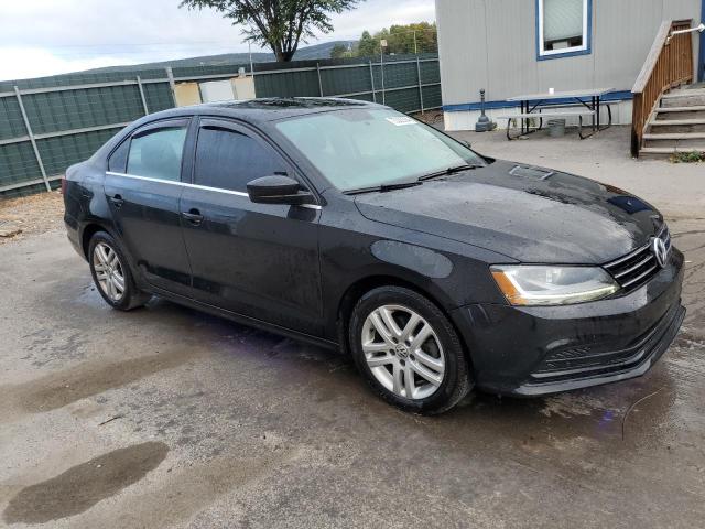 Photo 4 from auction – 2017 VOLKSWAGEN JETTA S with VIN 3VW2B7AJ4HM355889