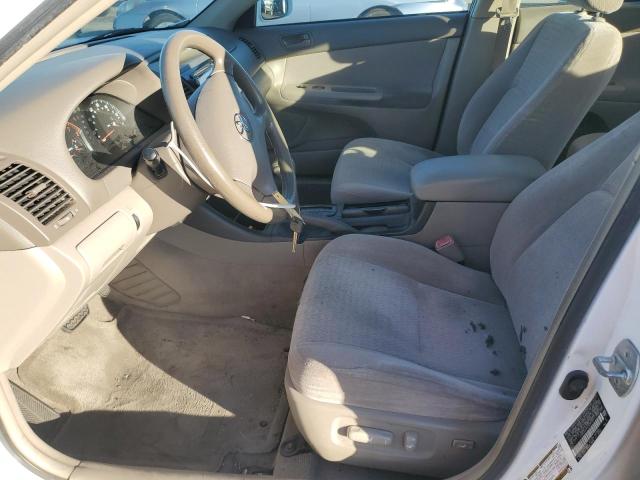 Photo 7 from auction – 2004 TOYOTA CAMRY LE with VIN JTDBE32K540268123