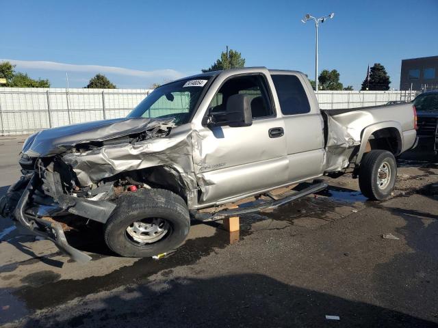 CHEVROLET SILVERADO 2002 with VIN 1GCHC29UX2E233532 - Photo from auction
