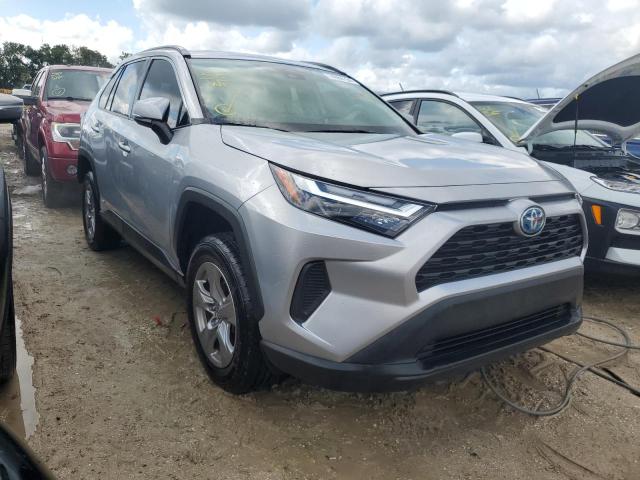 Photo 4 from auction – 2023 TOYOTA RAV4 LE with VIN 4T3MWRFV2PU109461